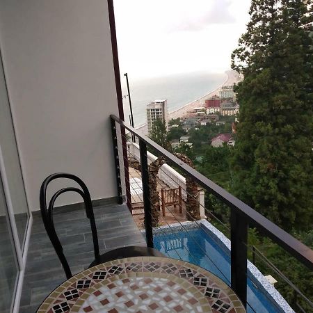 Aniva The Hotel Batumi Exterior foto